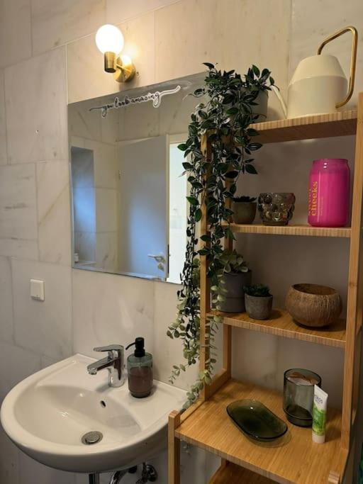 2 Raum City-Apartment 5Min Zum Hbf Grupello-2 دوسلدورف المظهر الخارجي الصورة